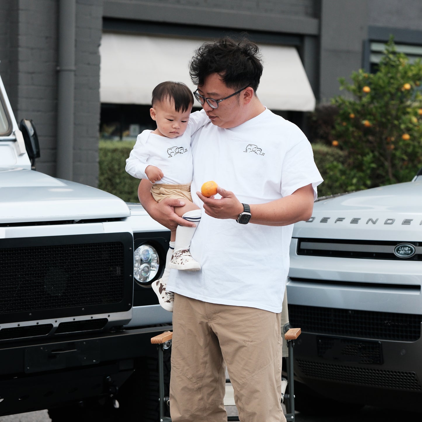 Land Rover Icon Outline: Baby Romper