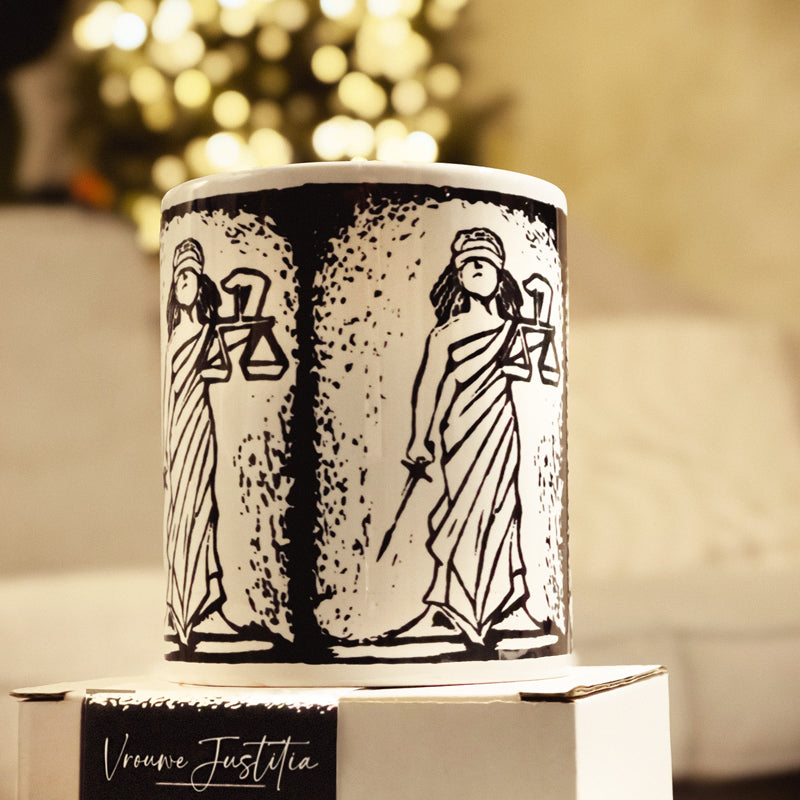 Vrouwe Justitia / Lady Justice Mug – Limited Edition Holiday Release